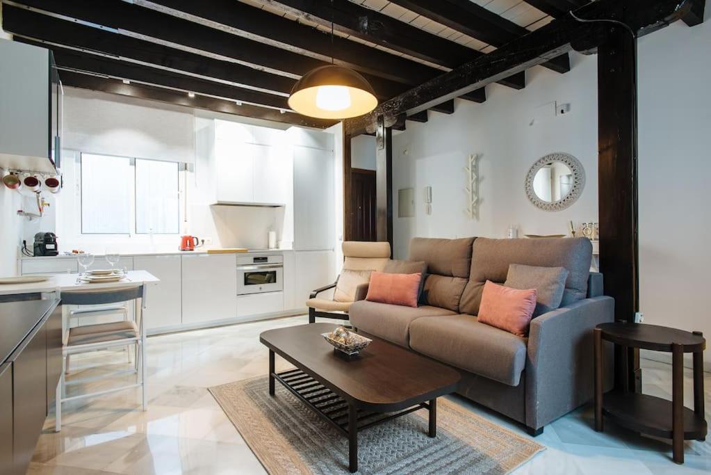 Ad2B Apartment, 300M From Cathedral With 2Br Sevilla Exteriér fotografie